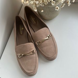 Slip on/ flat shoes in suede